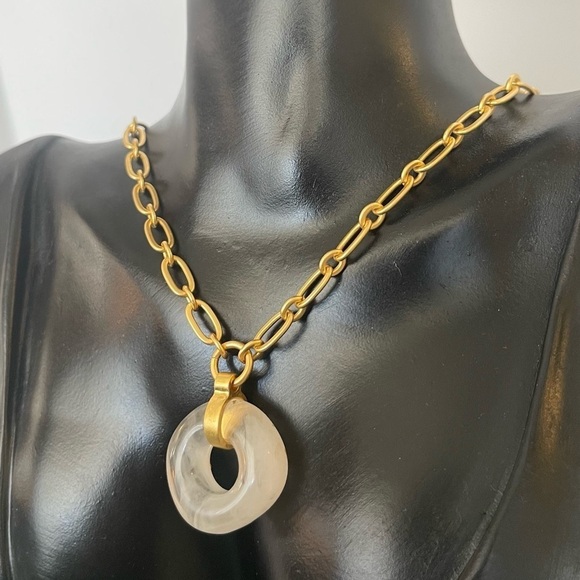 Madewell crystal gold tone pendant necklace - Picture 3 of 6